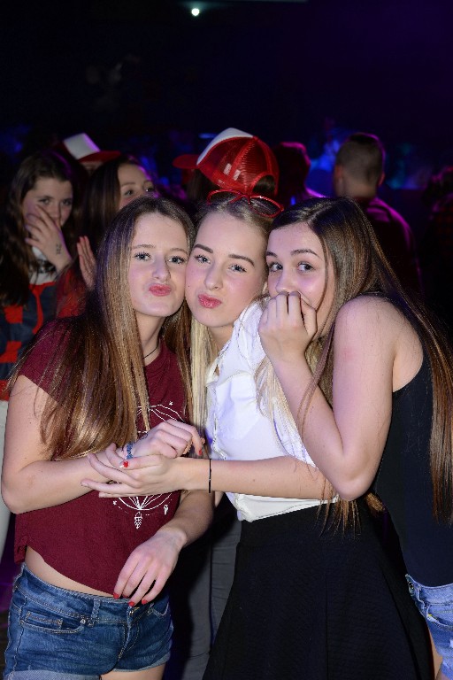 ../Images/Knalrooie Stuiterbal Disco 158.jpg